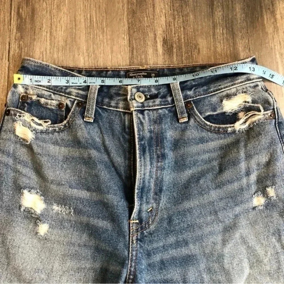 Abercrombie & Fitch High-Rise Annie Girlfriend Jeans‎ Women’s Sz 25/0 Distressed - Picture 8 of 8